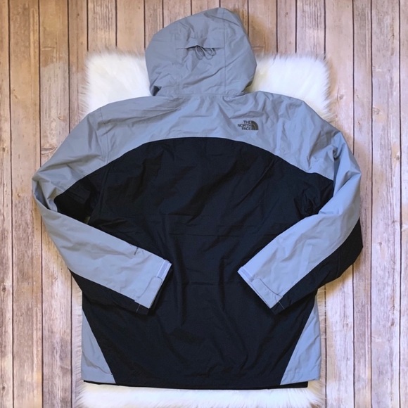 The North Face Cinder TriClimate Hooded Jacket RTO - Picture 6 of 8